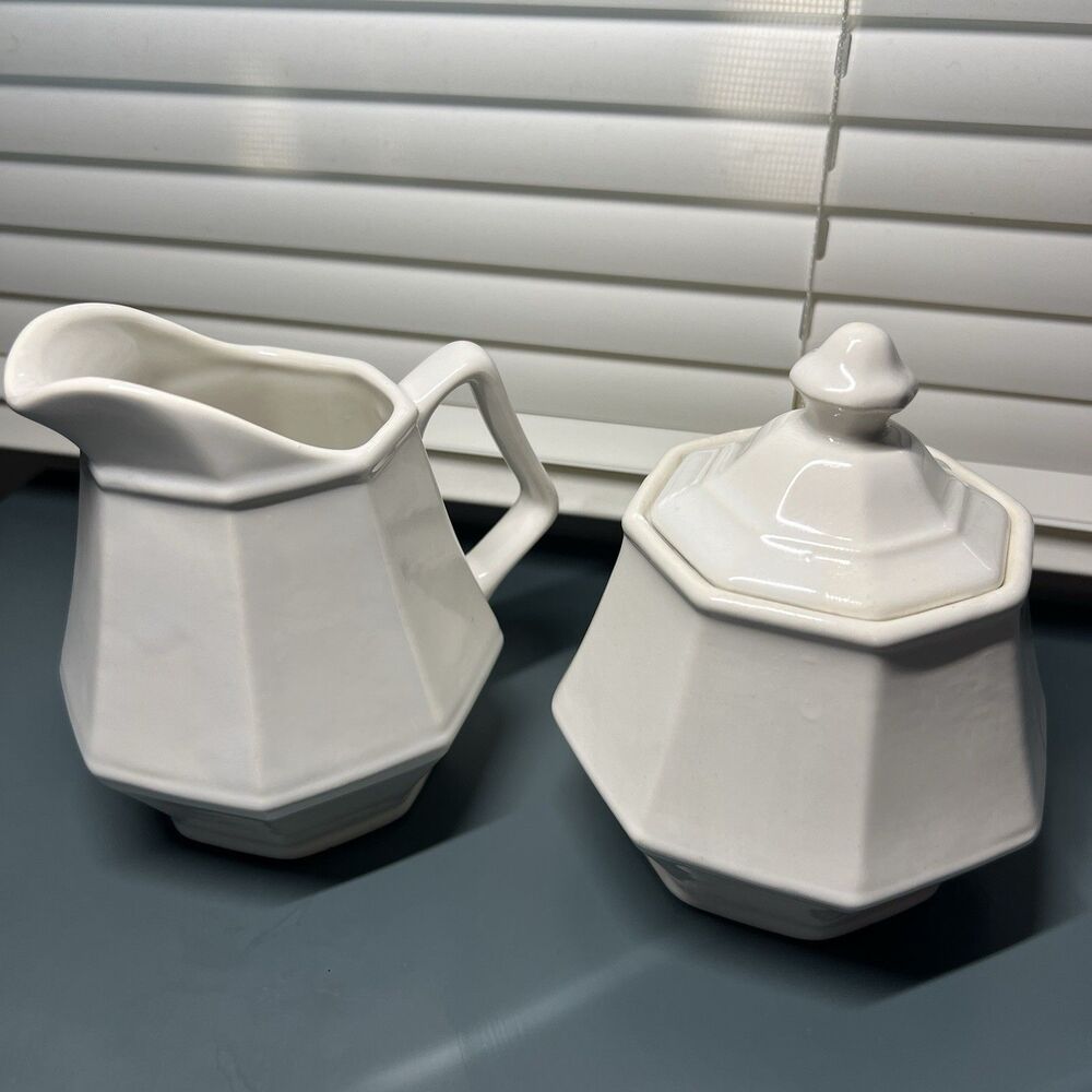Vintage Homer Laughlin Colonial White Creamer and Sugar Bowl Set Dover READ